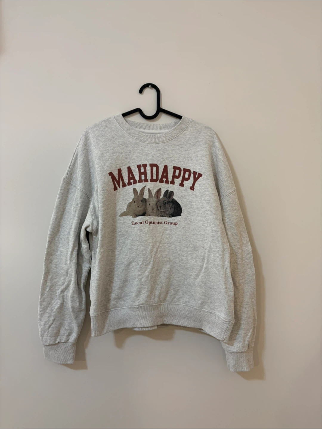 Sweatshirt