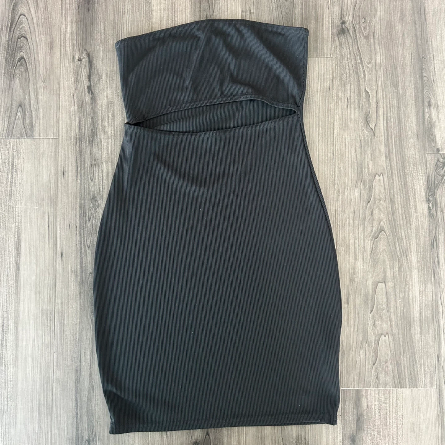 Black Strapless Mini Dress - photo 2