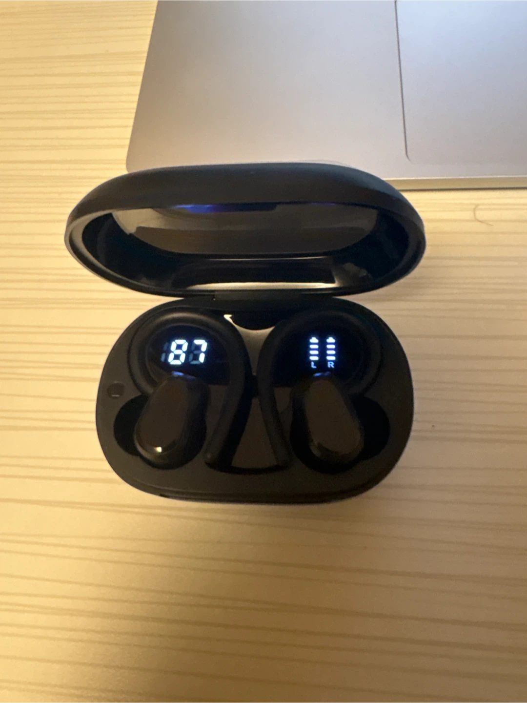 OYIB S75 True Wireless Sports Earbuds - New! - photo 4