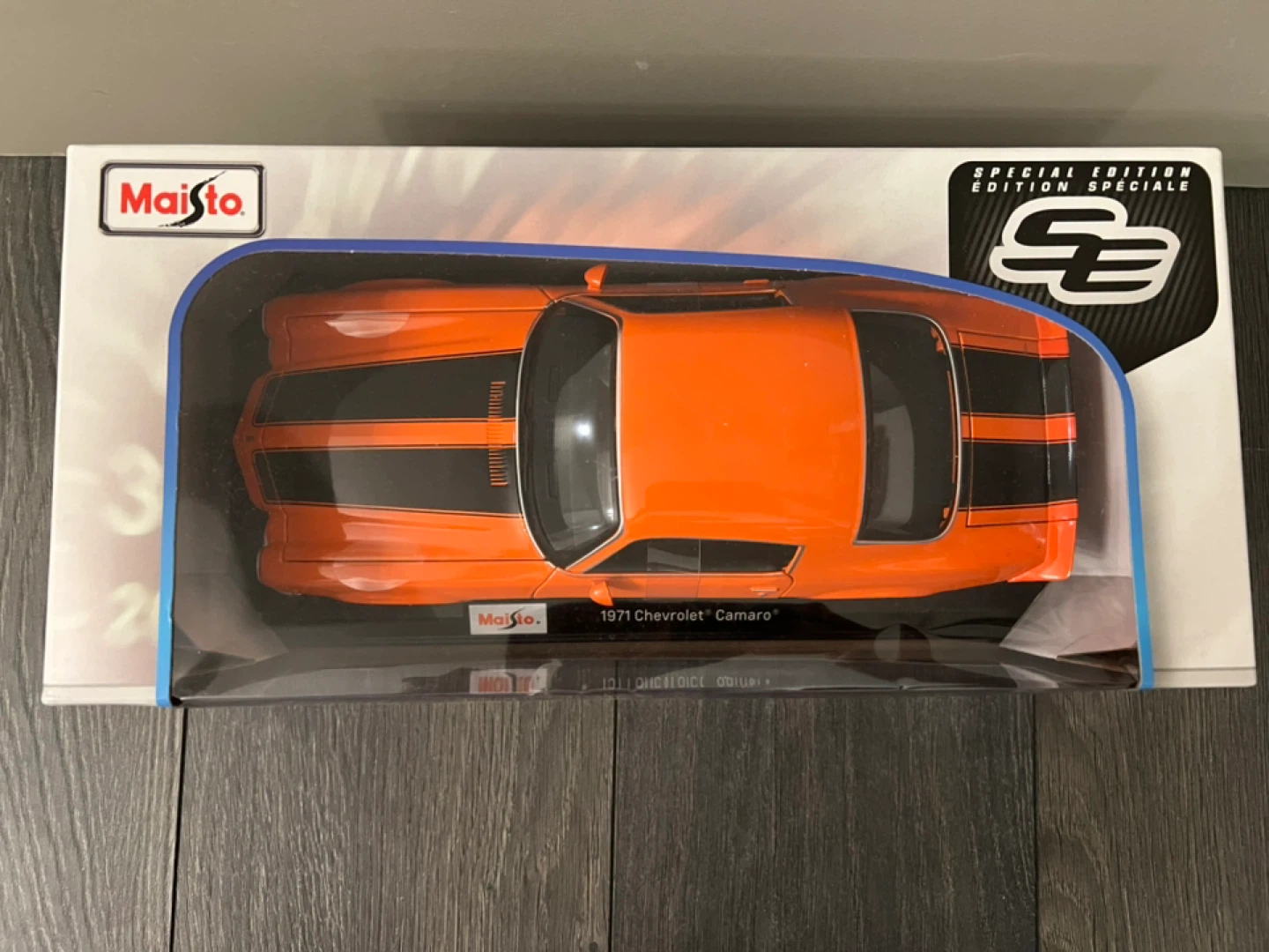 Maisto 1971 Chevrolet Camaro Diecast Model Car - photo 2