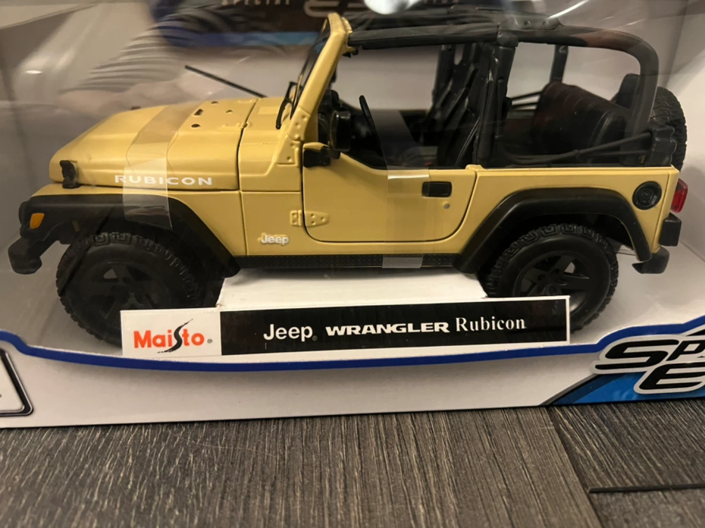 Maisto Jeep Wrangler Rubicon 1:18 Scale - photo 2