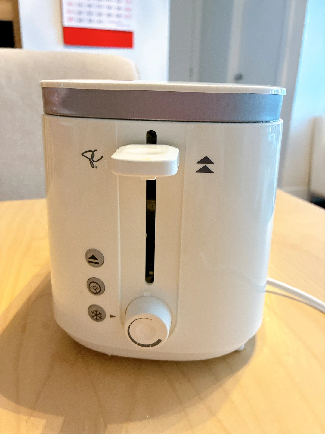 White Toaster - photo 2