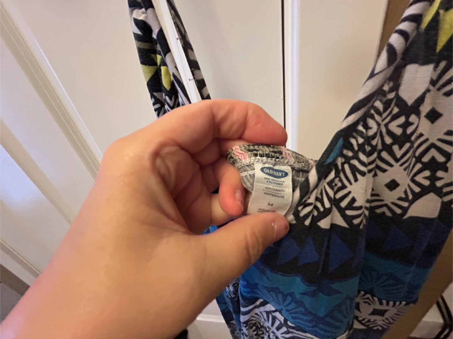 Old Navy Maternity Maxi Dress - Size M - photo 3