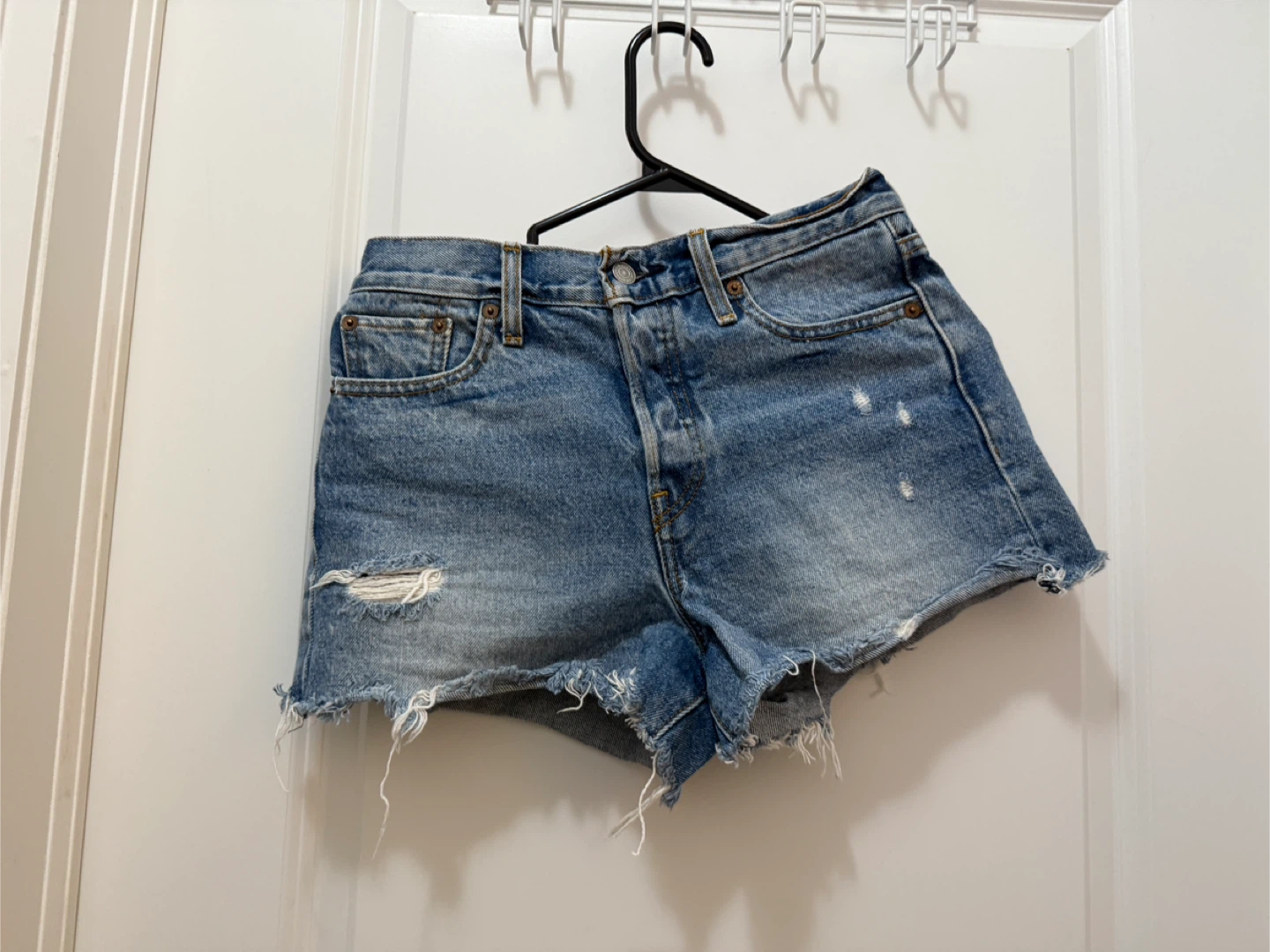 Levi's Denim Shorts - Size 26