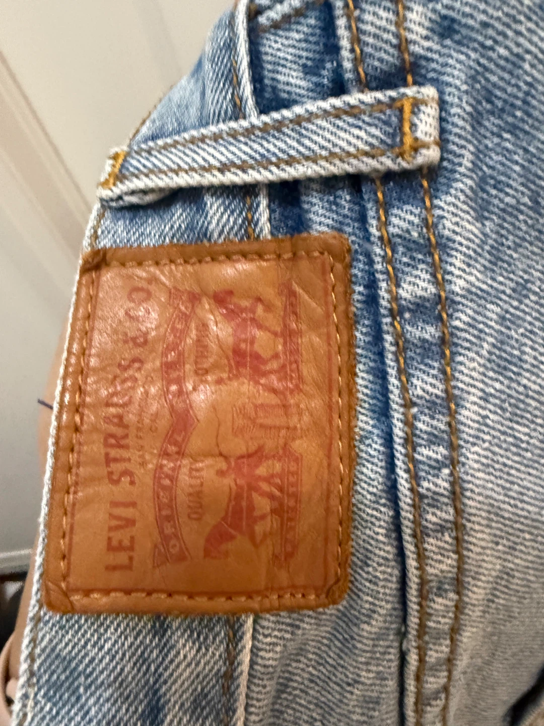 Levi's Denim Shorts - Size 26 - photo 3