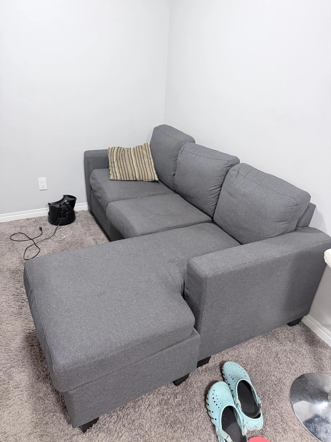 1 bedroom basement in Legacy - unfurnished - photo 5