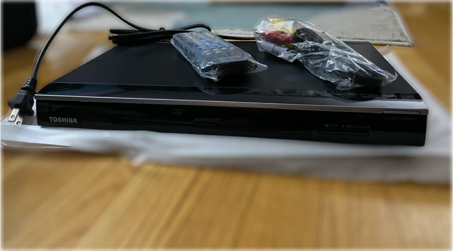 Toshiba DVD Player SD3000 new no box