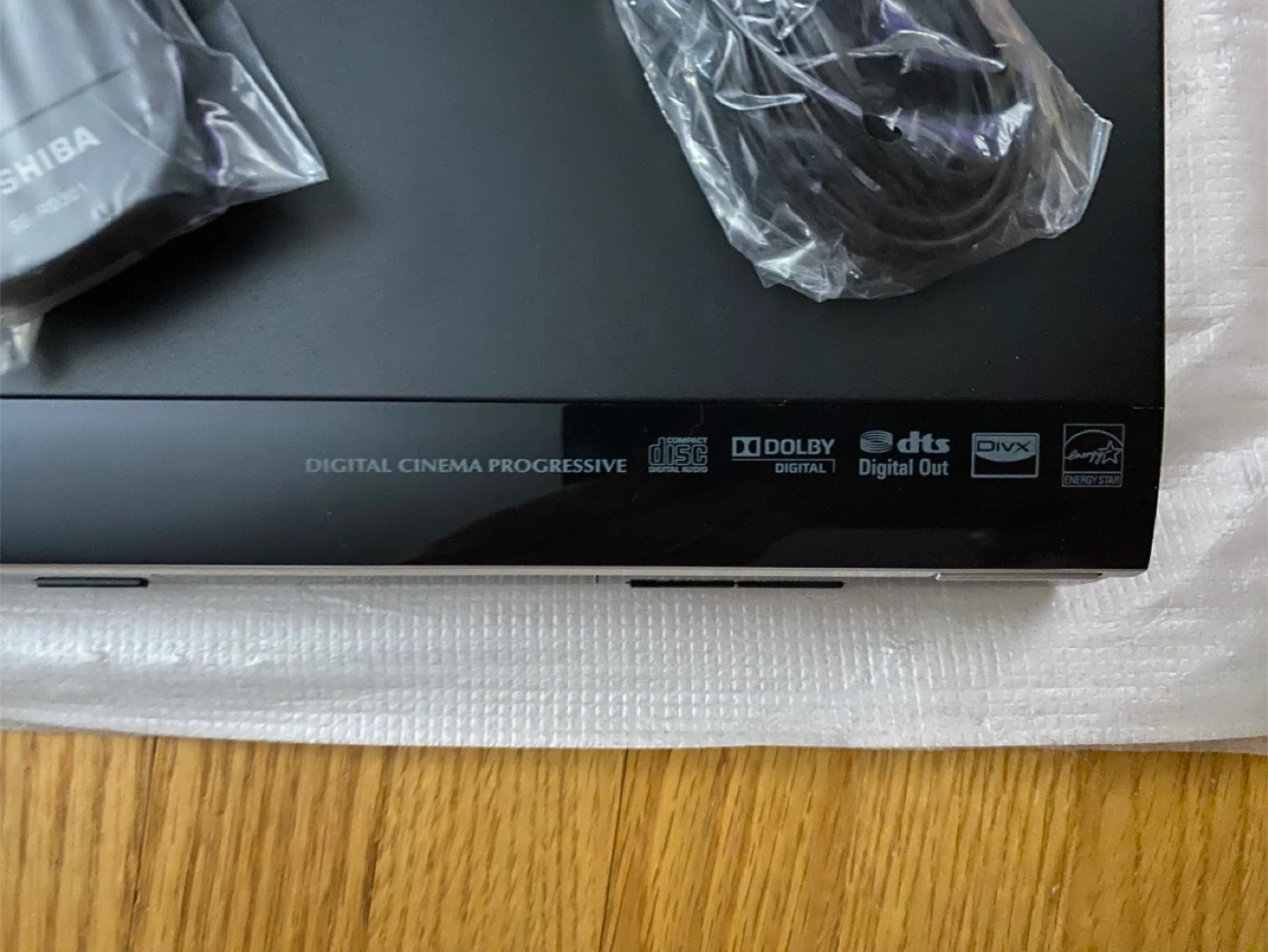 Toshiba DVD Player SD3000 new no box - photo 3