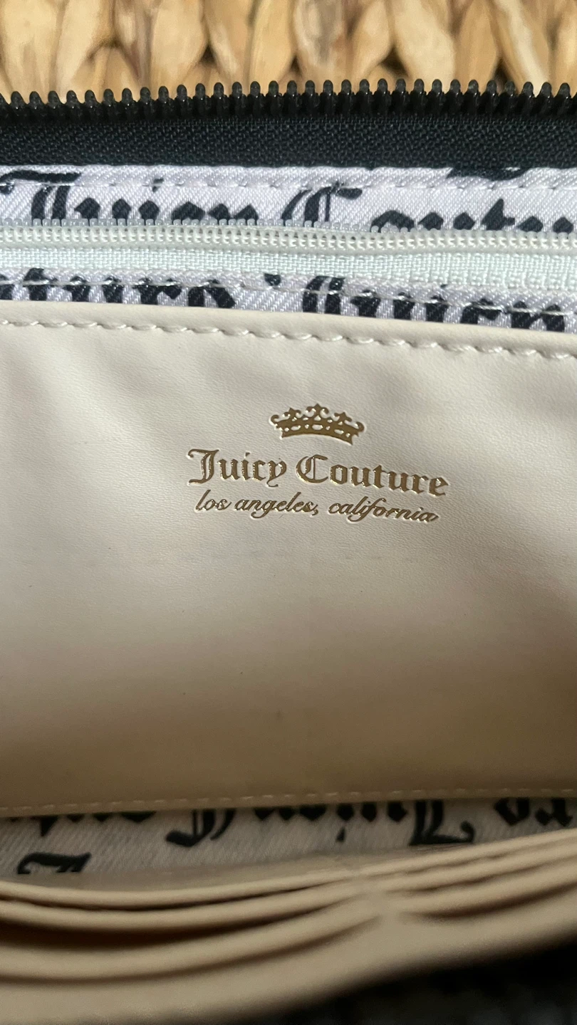 Juicy Couture Floral Wallet - photo 3