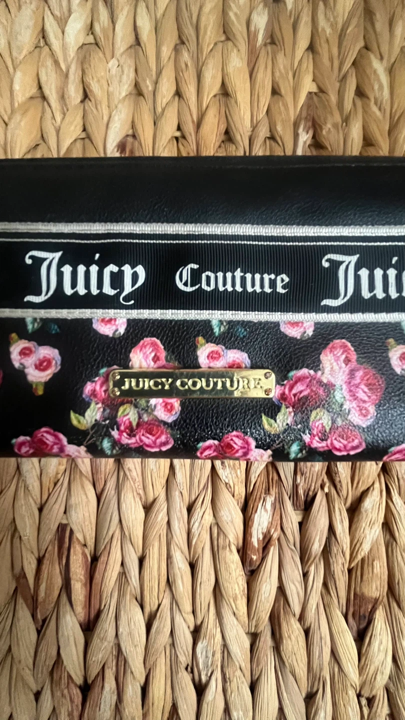 Juicy Couture Floral Wallet - photo 2