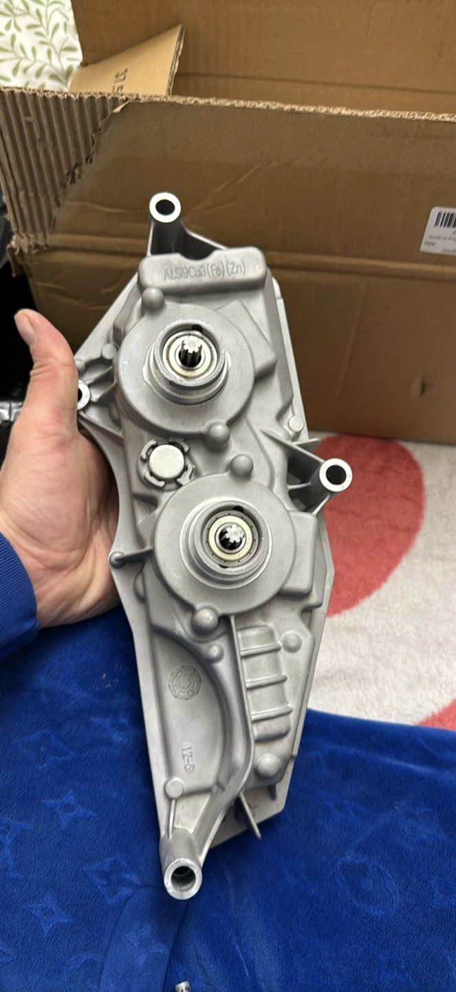 AE8Z-7Z369-F For Ford Focus 2.0L - photo 2