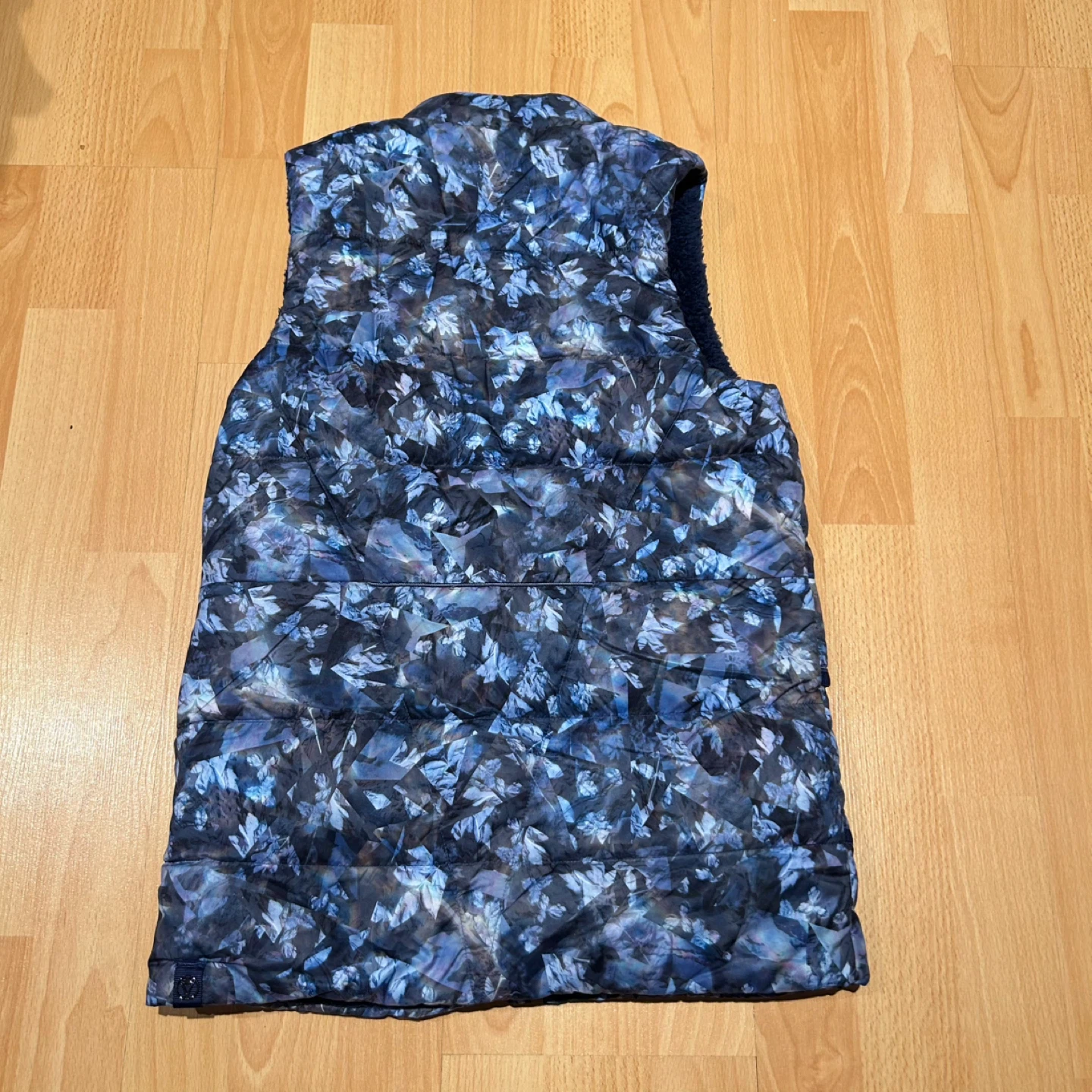 Ivivva by Lululemon Girls' Vest Reversible Size 10 - photo 3