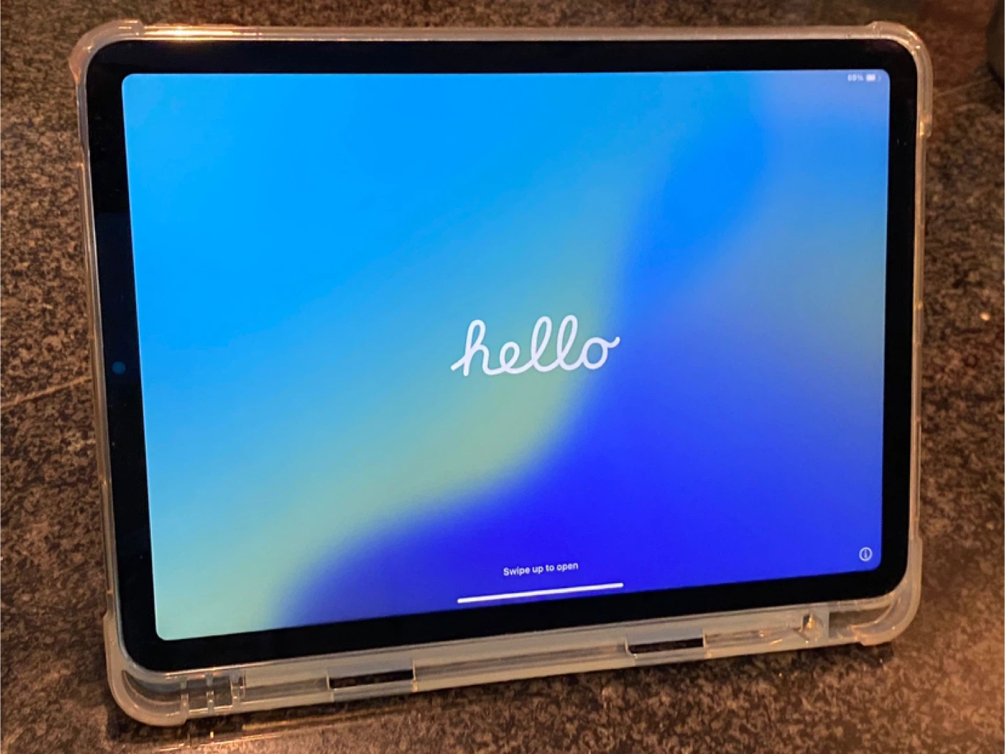 iPad Air 5th Gen - photo 2