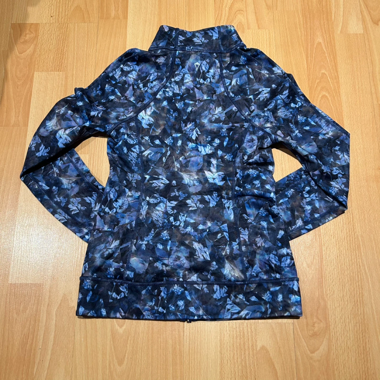 Ivivva by Lululemon perfect Your Practice Jacket Girls Size 12 - photo 4