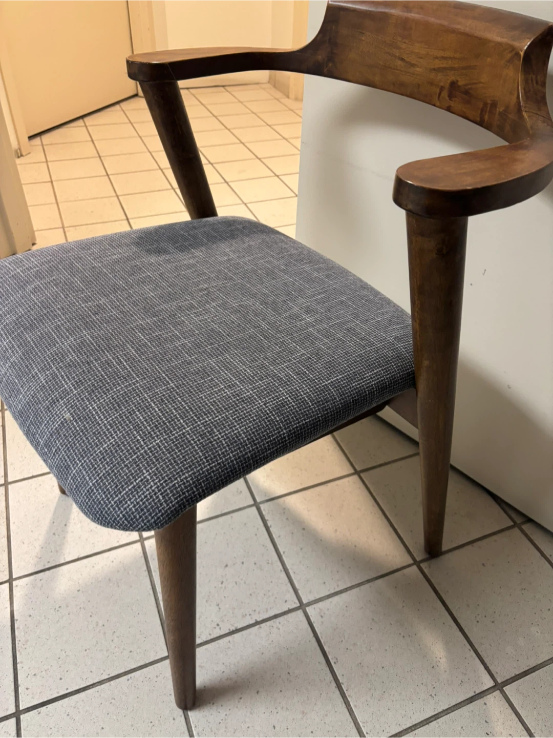Exclusive Side Chair - photo 2