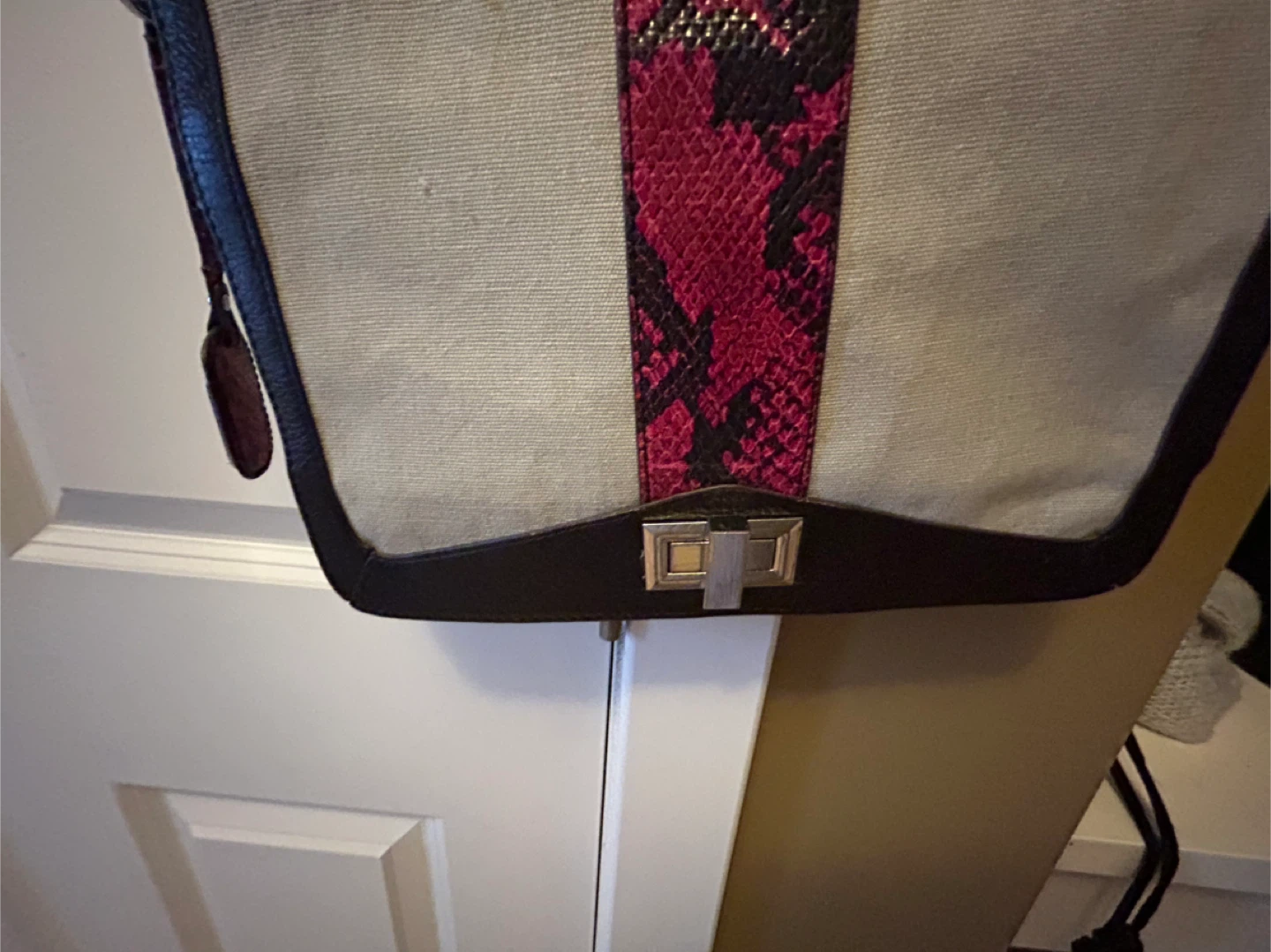 BCBGMAXAZRIA Crossbody Bag - photo 3
