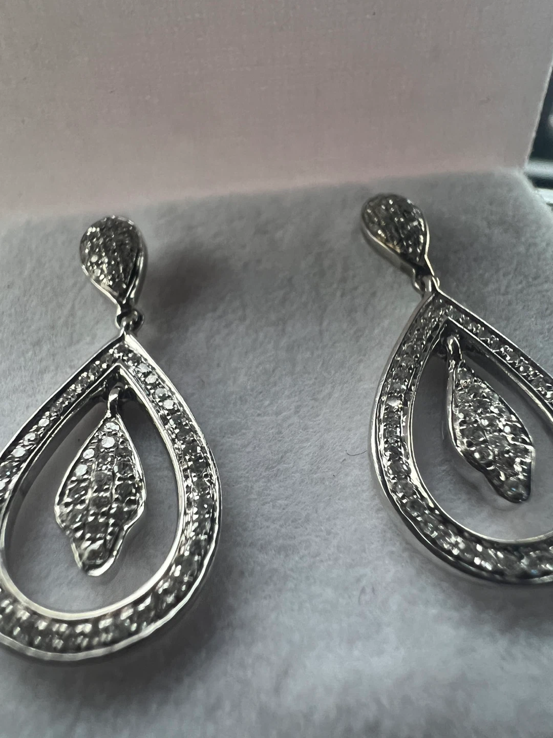 10 k diamond  Earrings