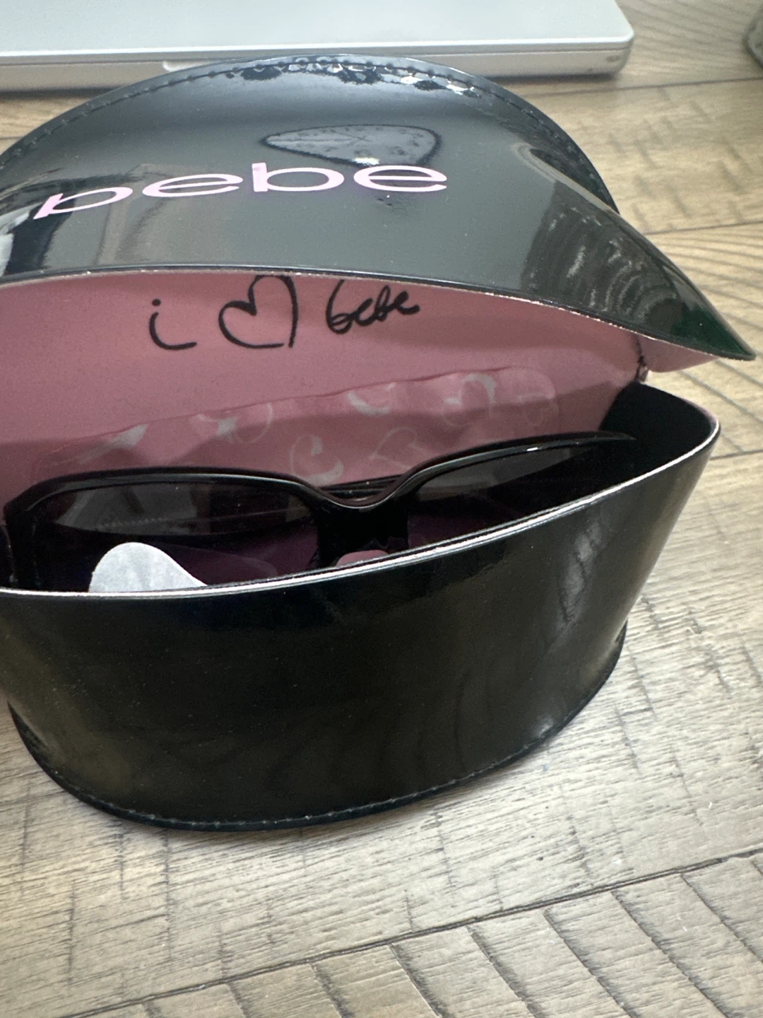 Bebe Black Sunglasses with Case - photo 5