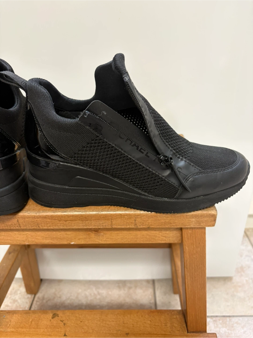 Michael Kors Black Sneakers - photo 5