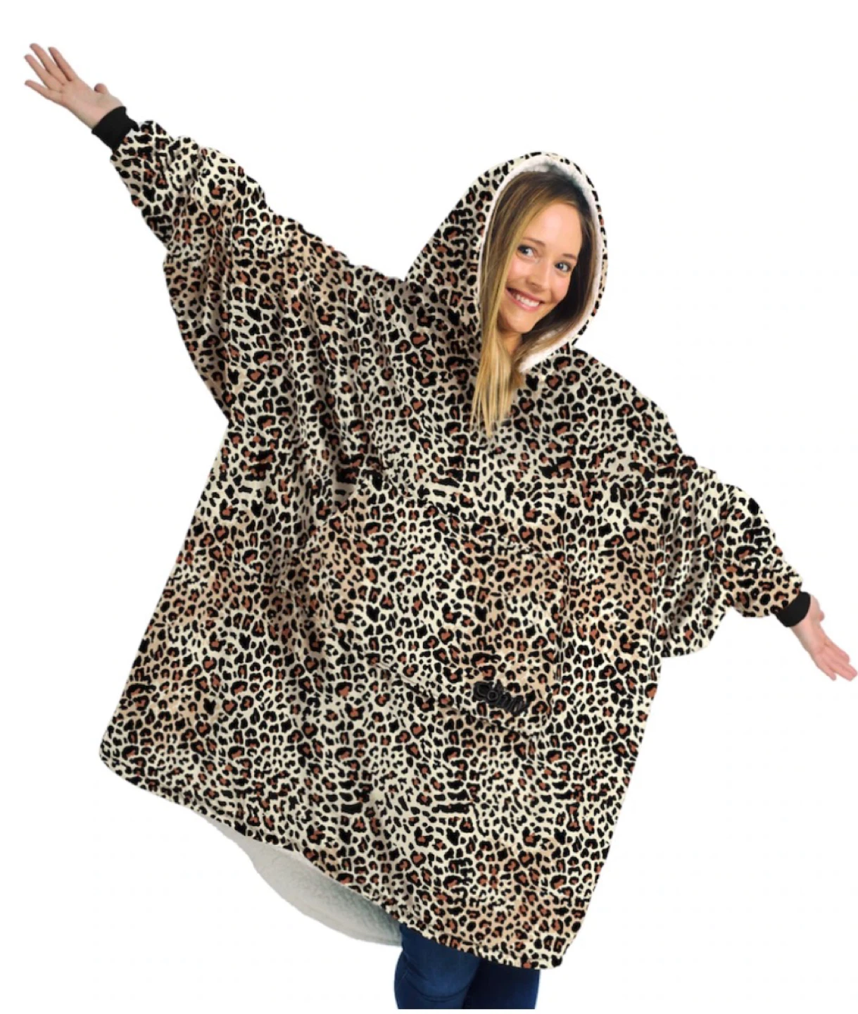 NEW! The Comfy Wearable Blanket - Leopard Print