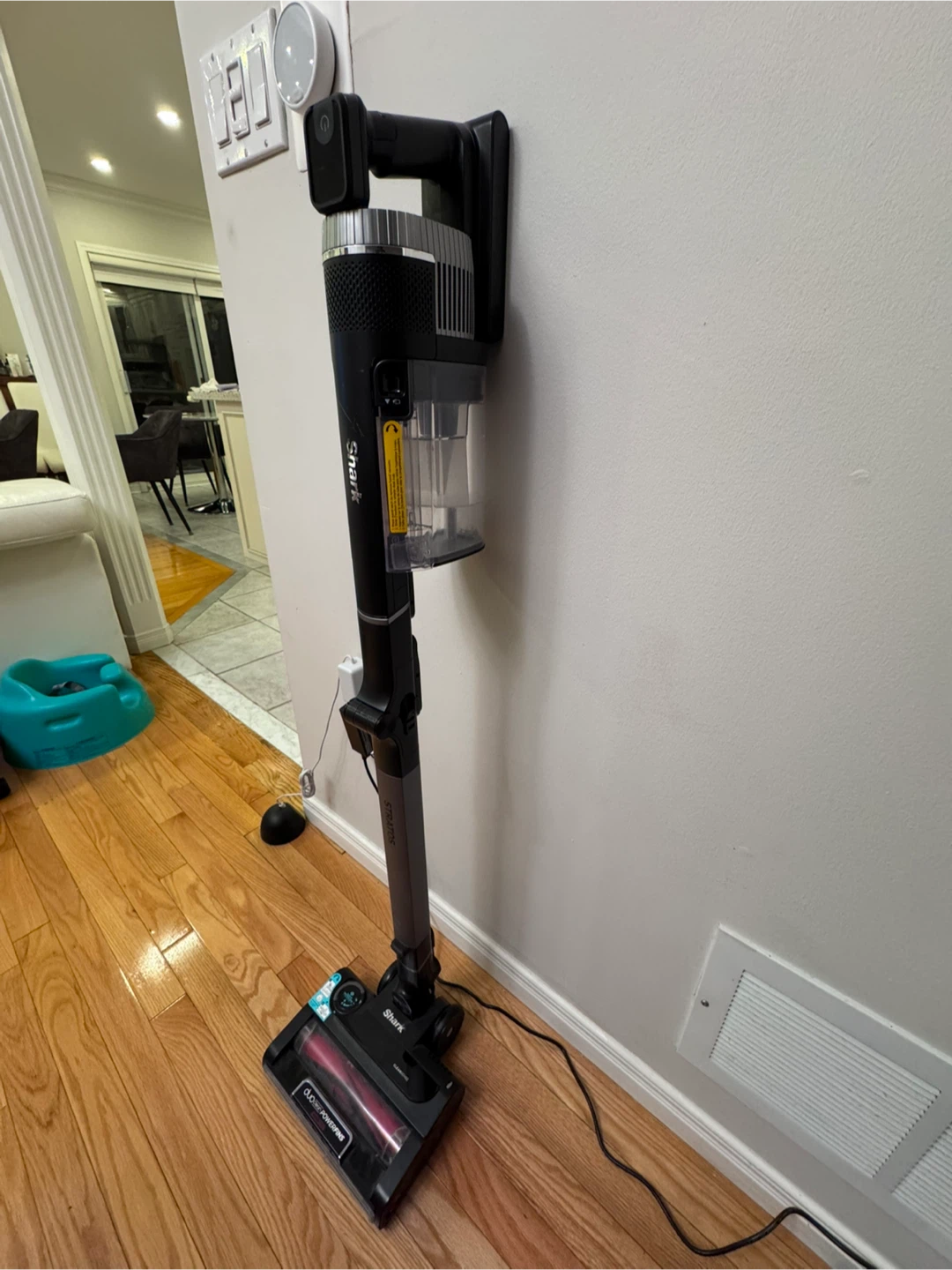 Shark Stratos Cordless Stick Vacuum