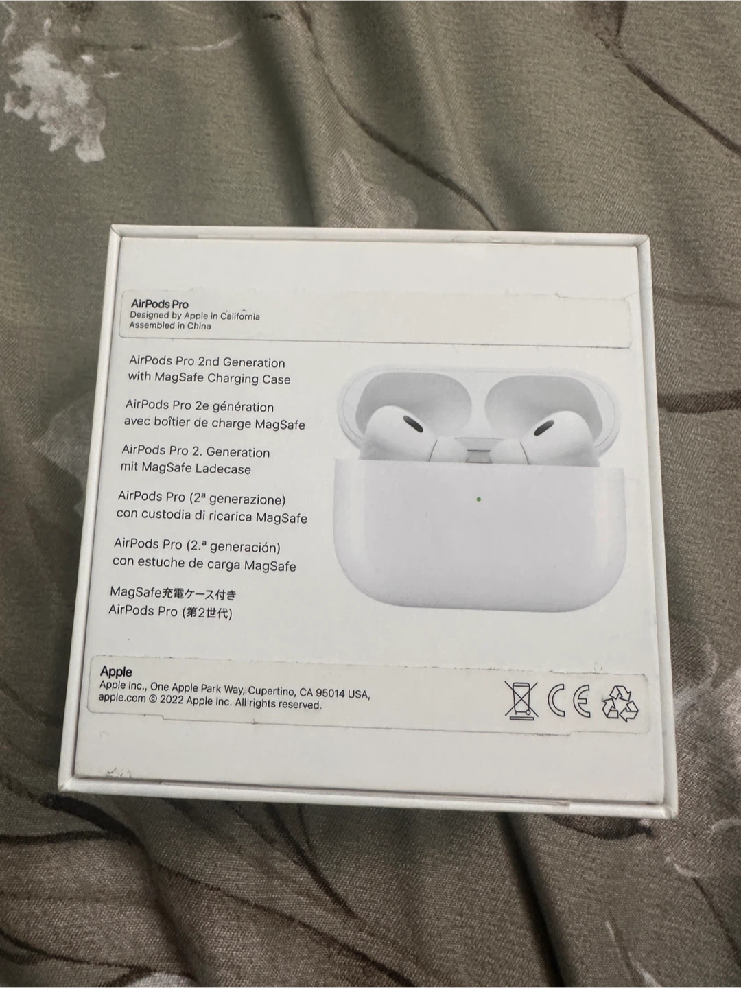 Apple AirPods Pro 2nd Generation - photo 5