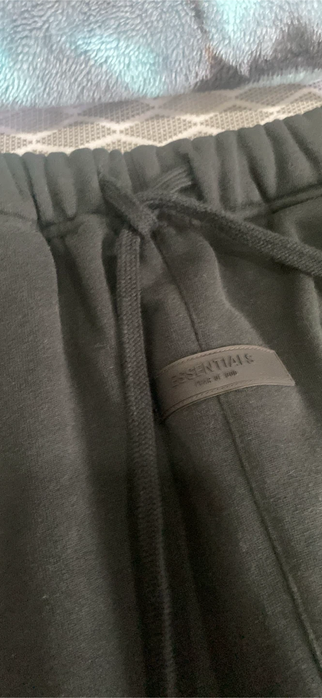 Essentials Fear of God Sweatpants - Size L - photo 2