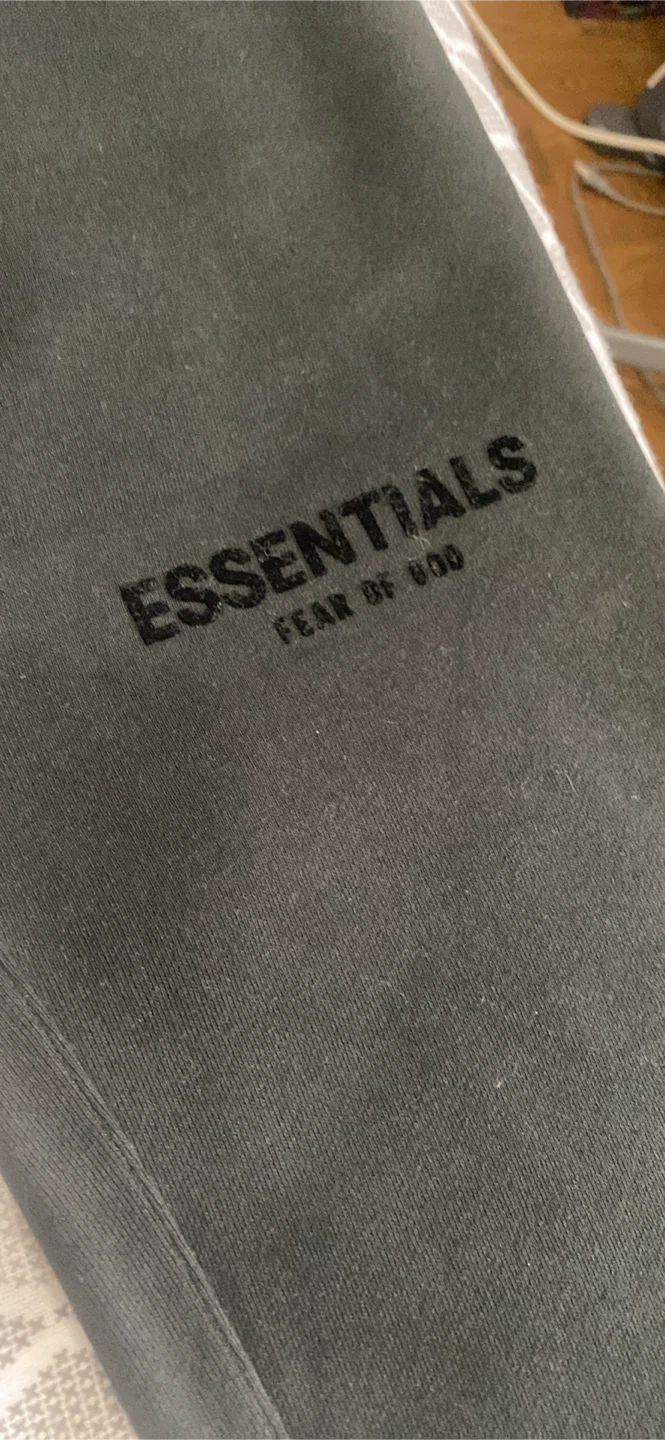 Essentials Fear of God Sweatpants - Size L - photo 3