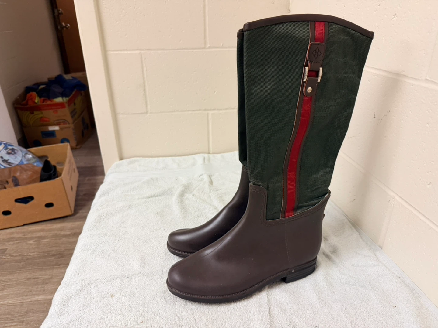 Worman boots: Toggi Brown Field Riding Boots