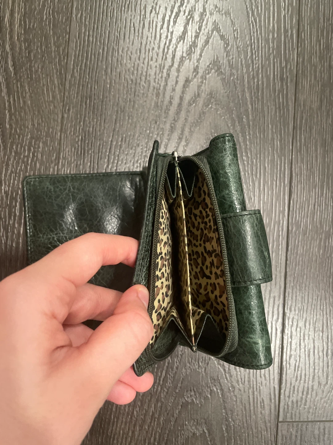 Roots Leather Wallet - Green - photo 4