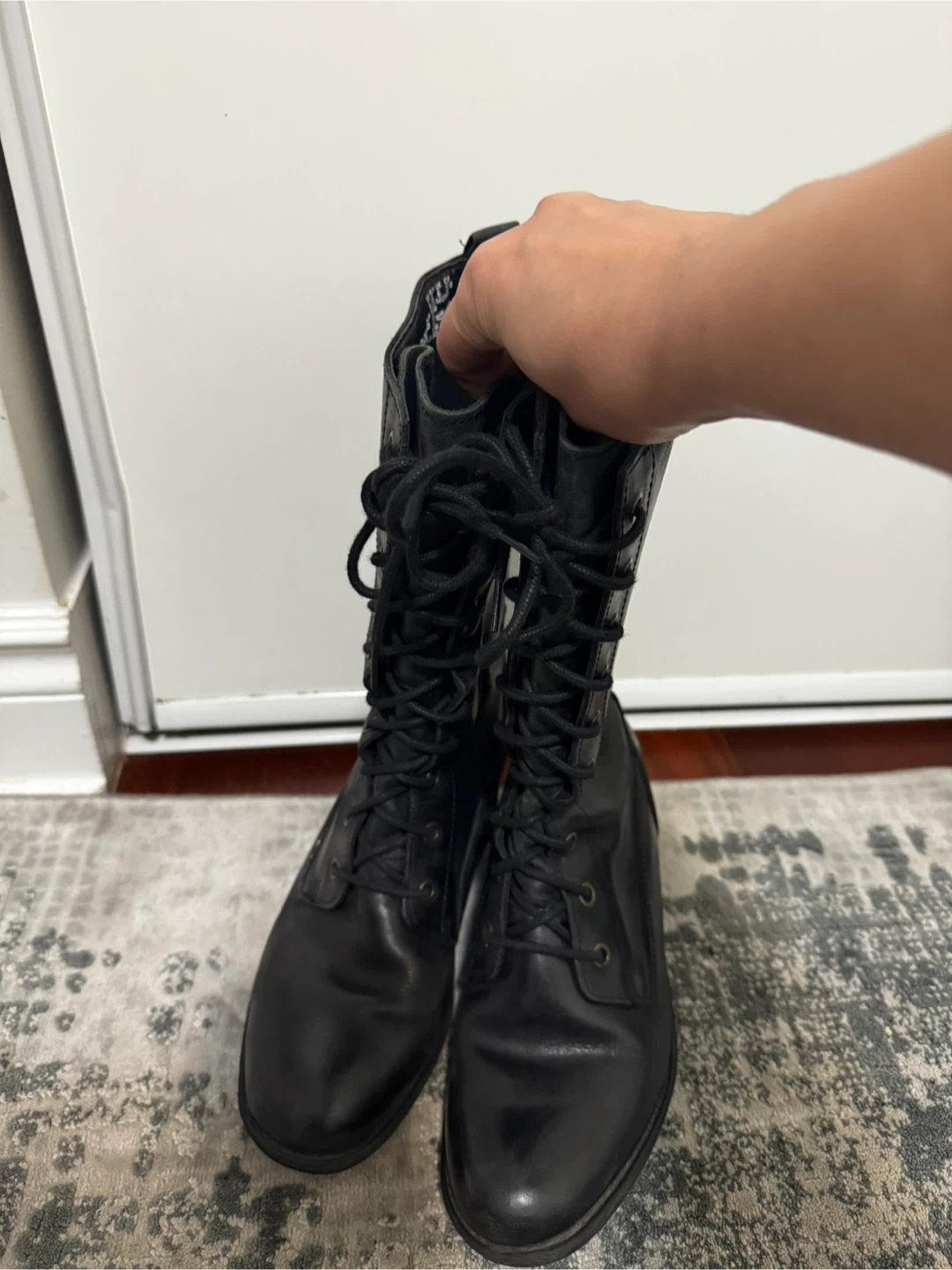 Hush Puppies Black Leather Lace-Up Boots - Size 8 - photo 3