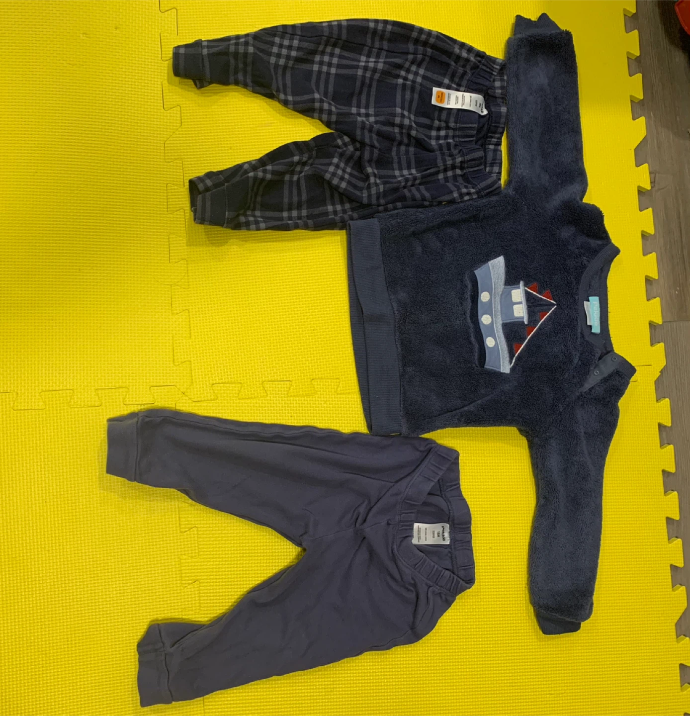 Mixed Baby Clothes Lot - photo 2