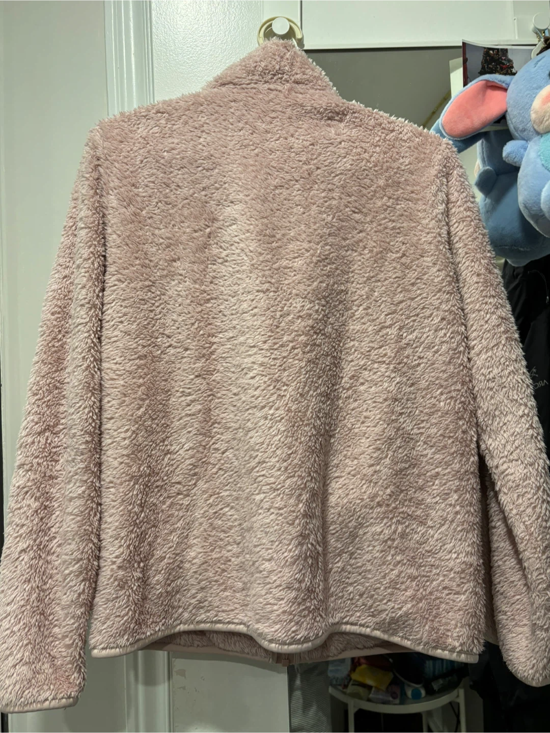 Uniqlo Pink Fleece Jacket - photo 4