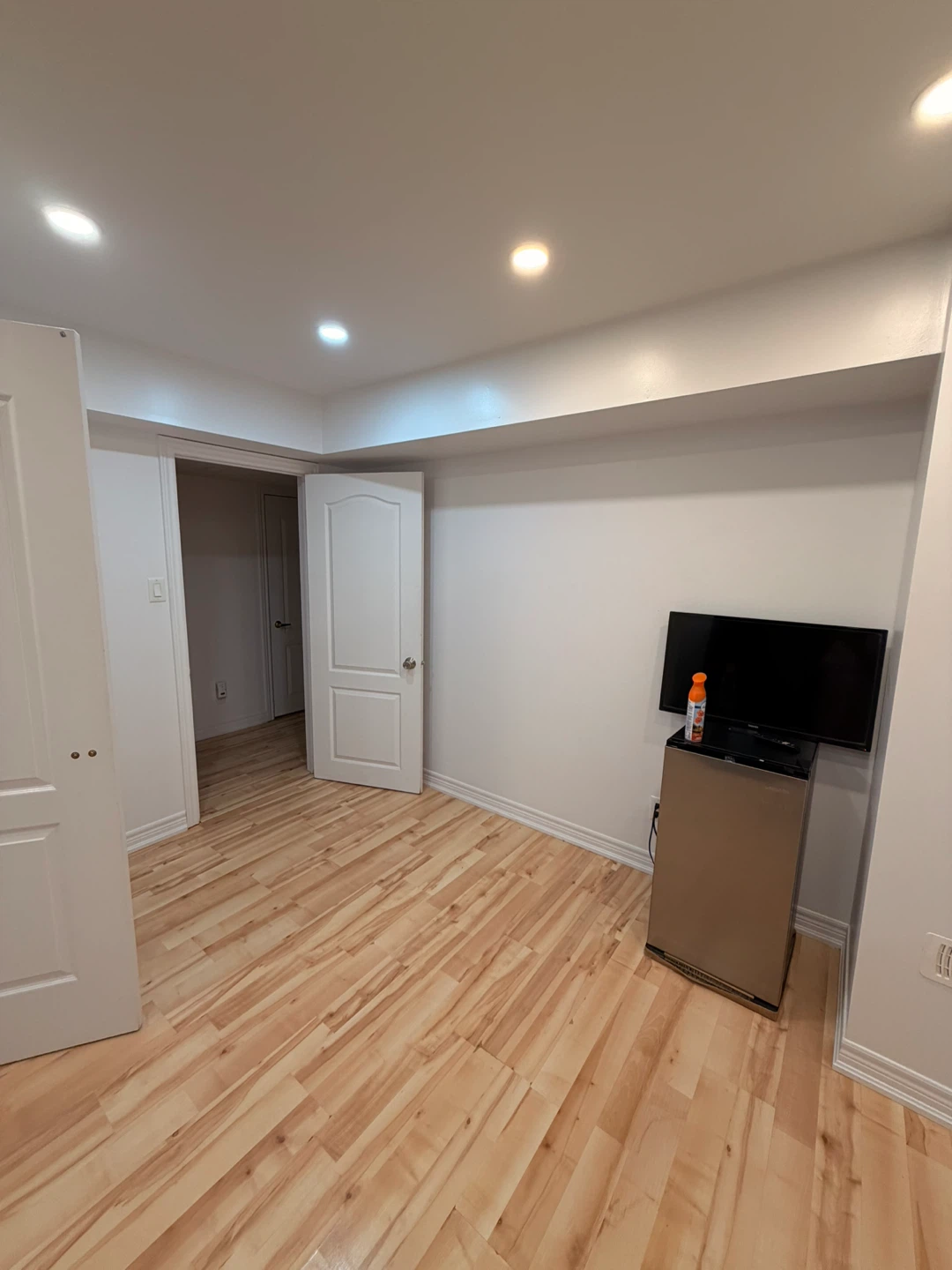 1 private bedroom for rent