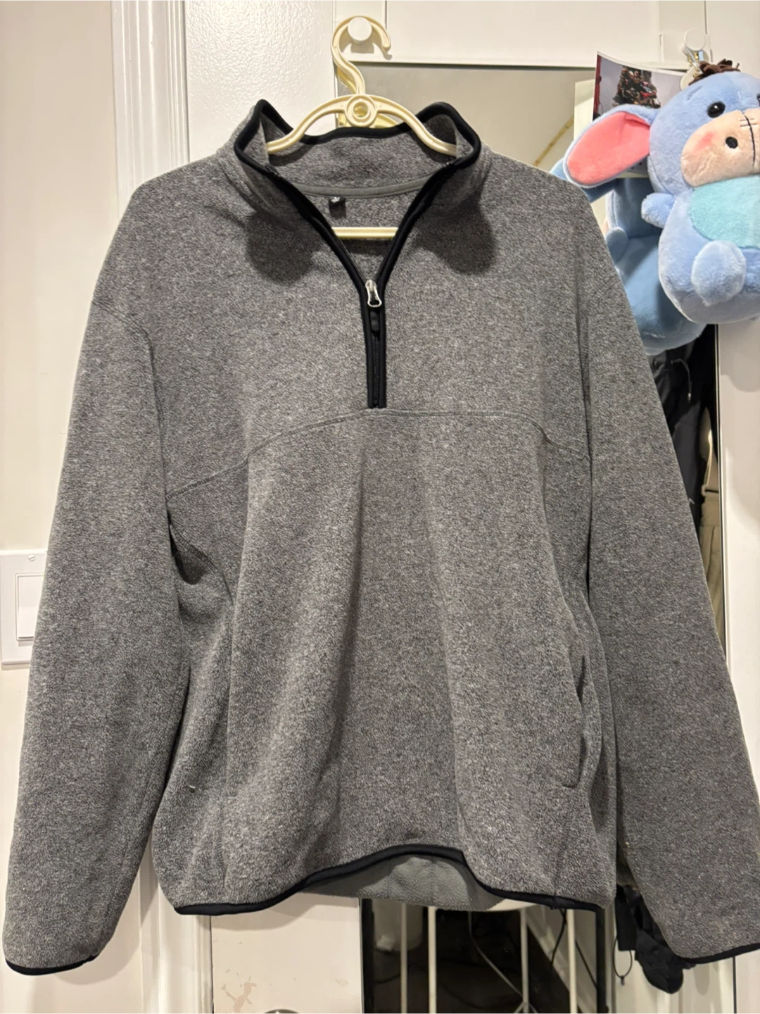 Uniqlo Grey Fleece Pullover, Size L