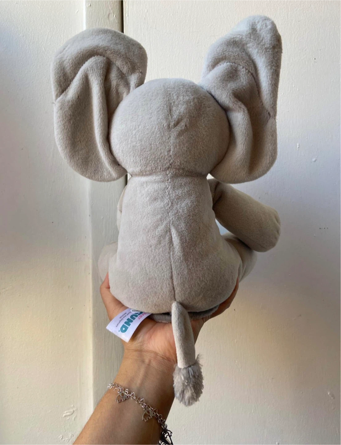 Baby GUND Flappy the Elephant sings/talks 🥕 - photo 4