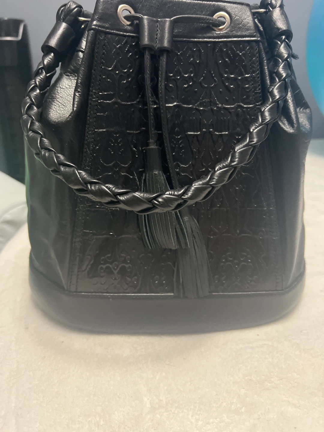 Bilqis Narongo Black Bucket Bag