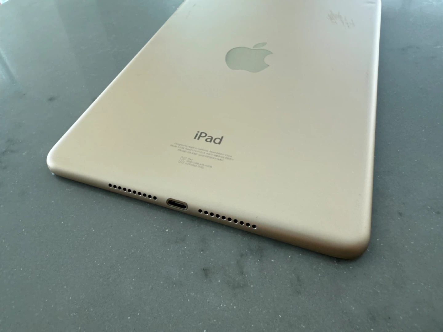Apple iPad mini 4 wifi 64GB - photo 2