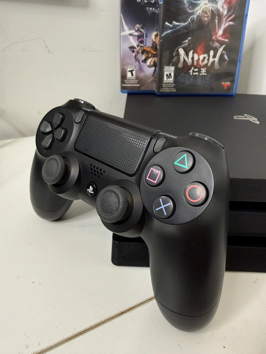 PlayStation 4 Pro + Games - photo 5