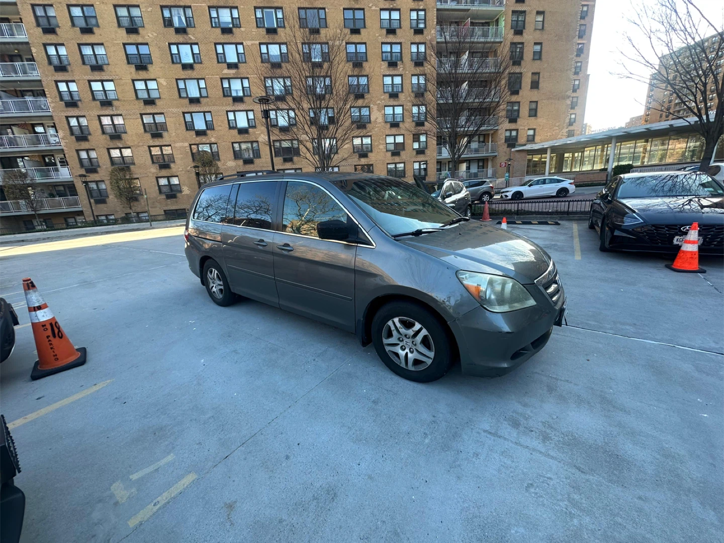 Honda Odyssey Minivan - photo 4