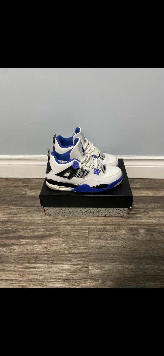 Air Jordan 4 Retro Motorsport - photo 2