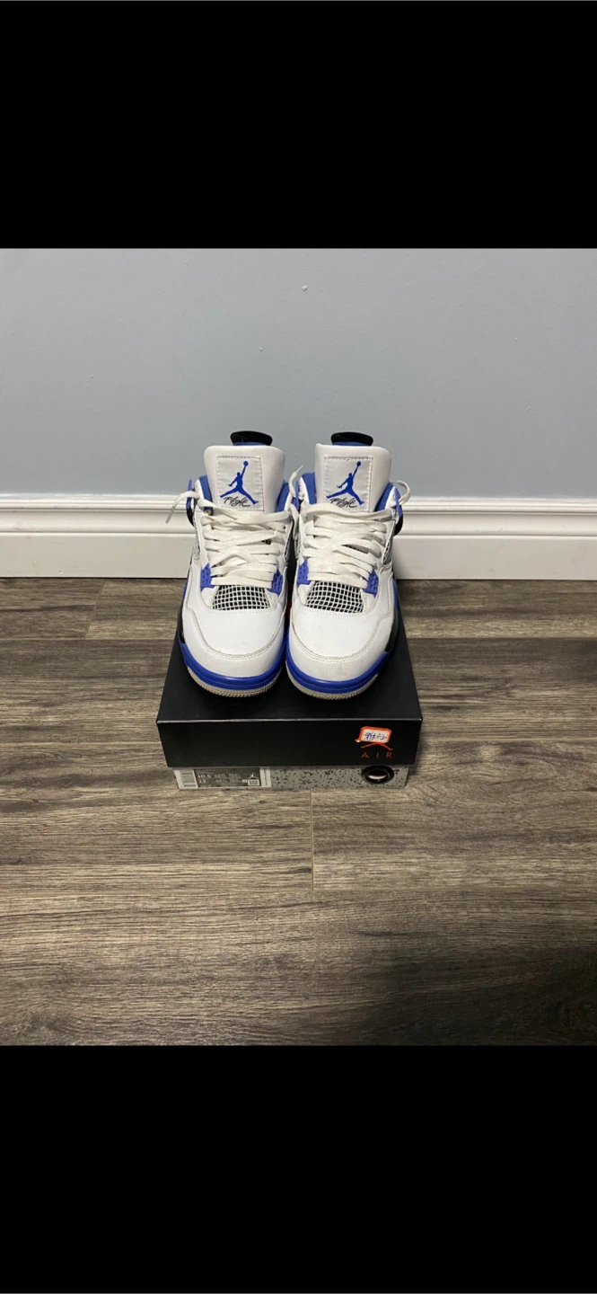 Air Jordan 4 Retro Motorsport - photo 3