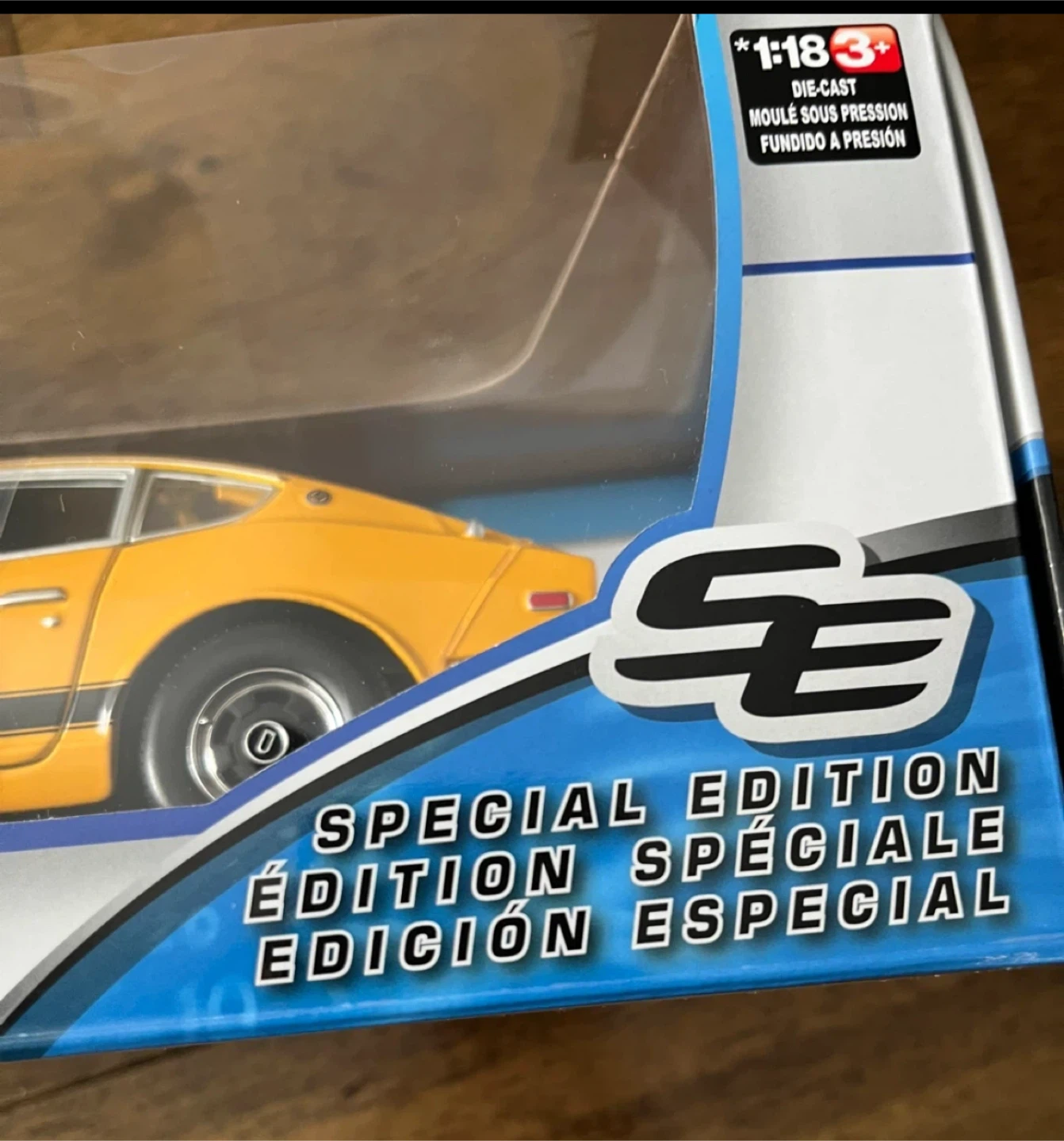 Maisto 1971 Datsun 240Z Special Edition Diecast Car - photo 3