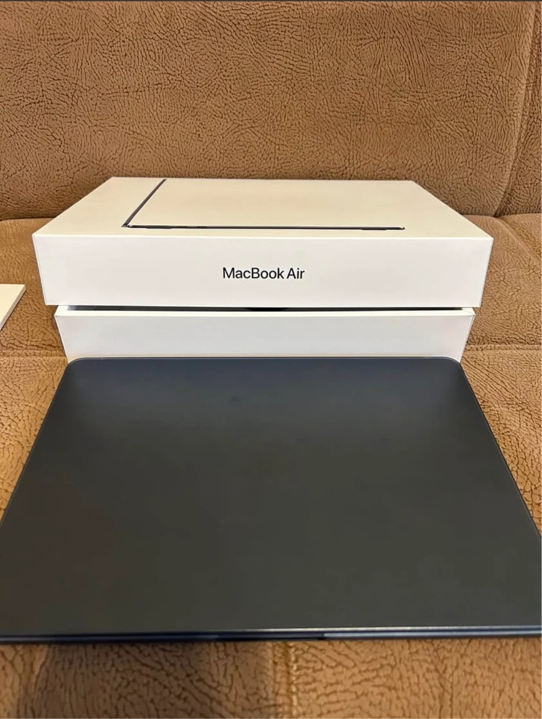 Macbook Air 13-inch M4 Chip 16GB 256GB - photo 2