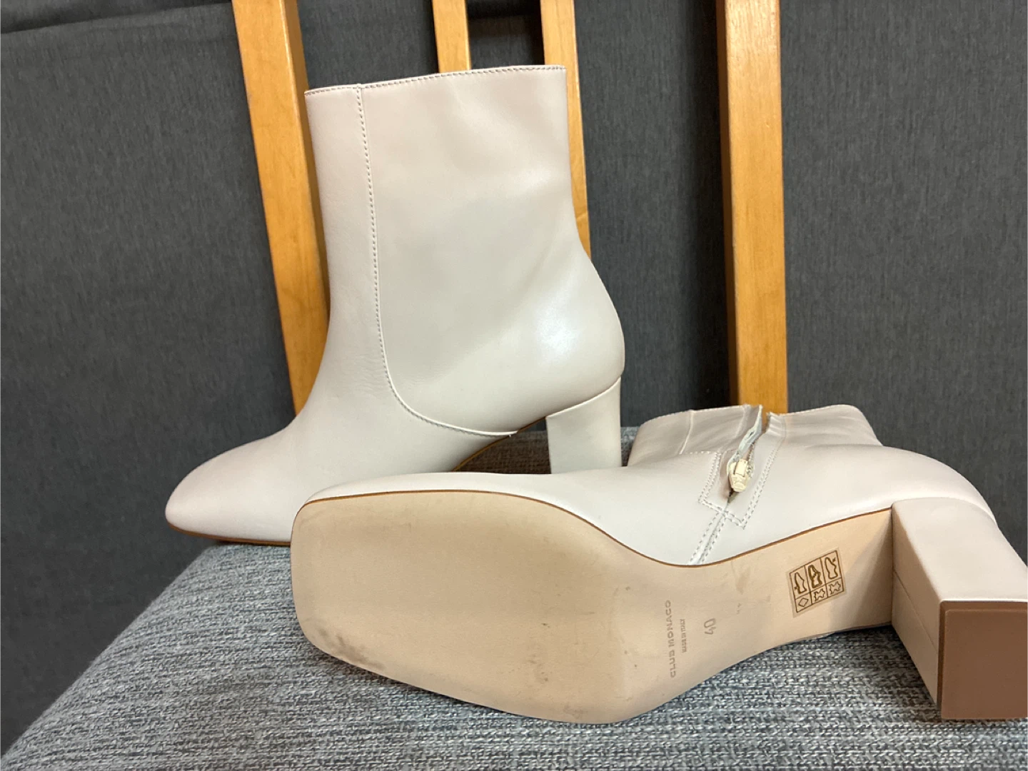 Club Monaco Leather Heeled Booties - Size 40 - photo 3