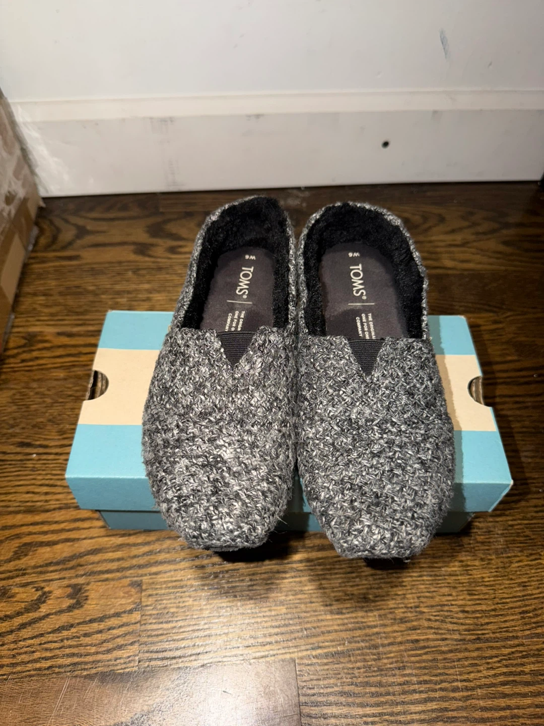 TOMS Alpargata Gray Wool Shoes - Size 6