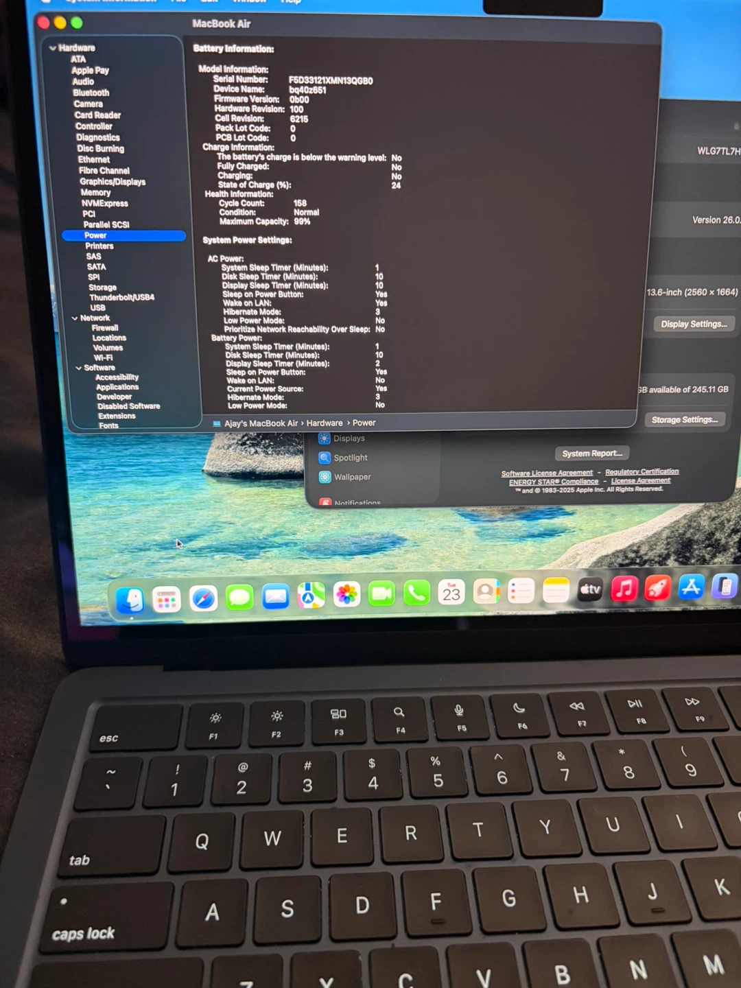 MacBook Air M2  - Excellent Condition - photo 3