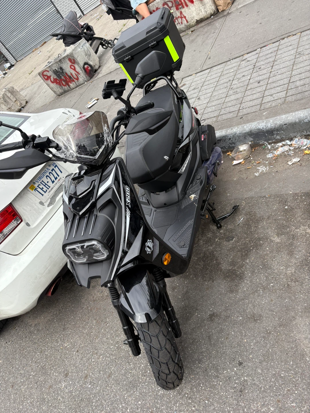 2024 VT MOTO X200 Scooter - Black - photo 3