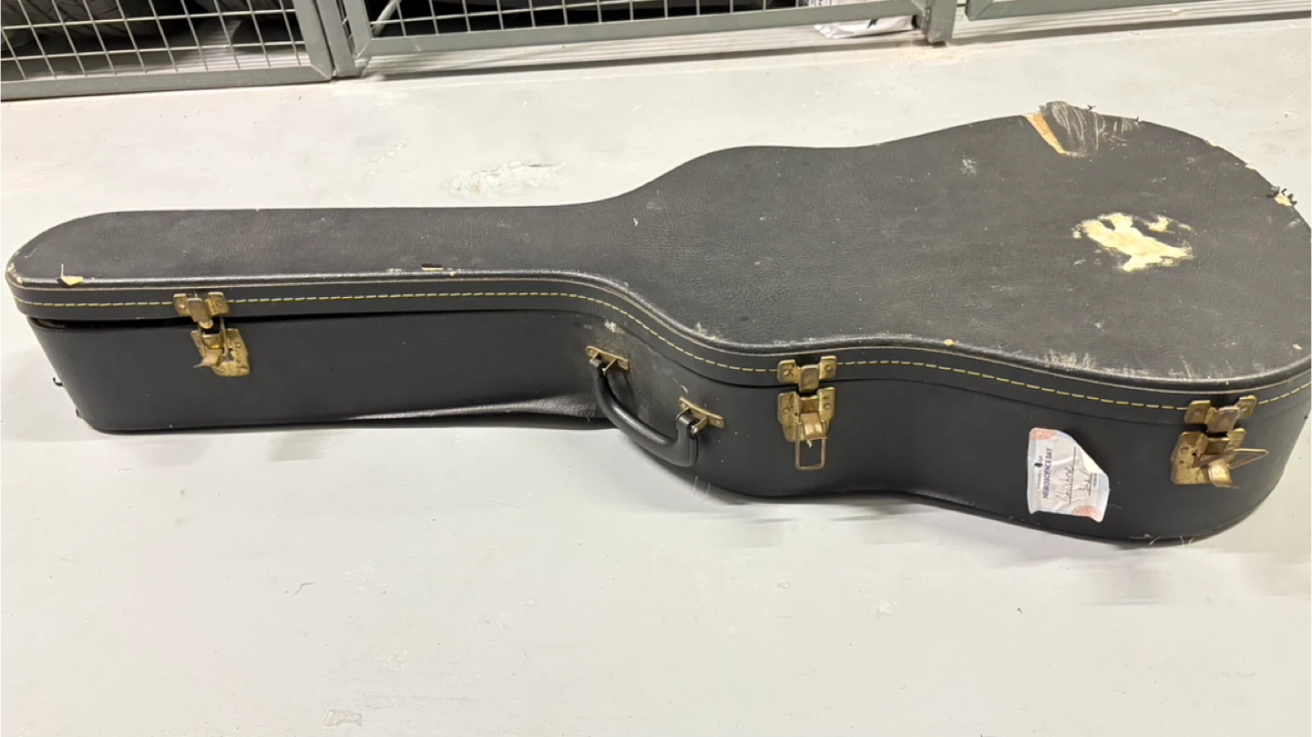 Guitar Hard Case - photo 3