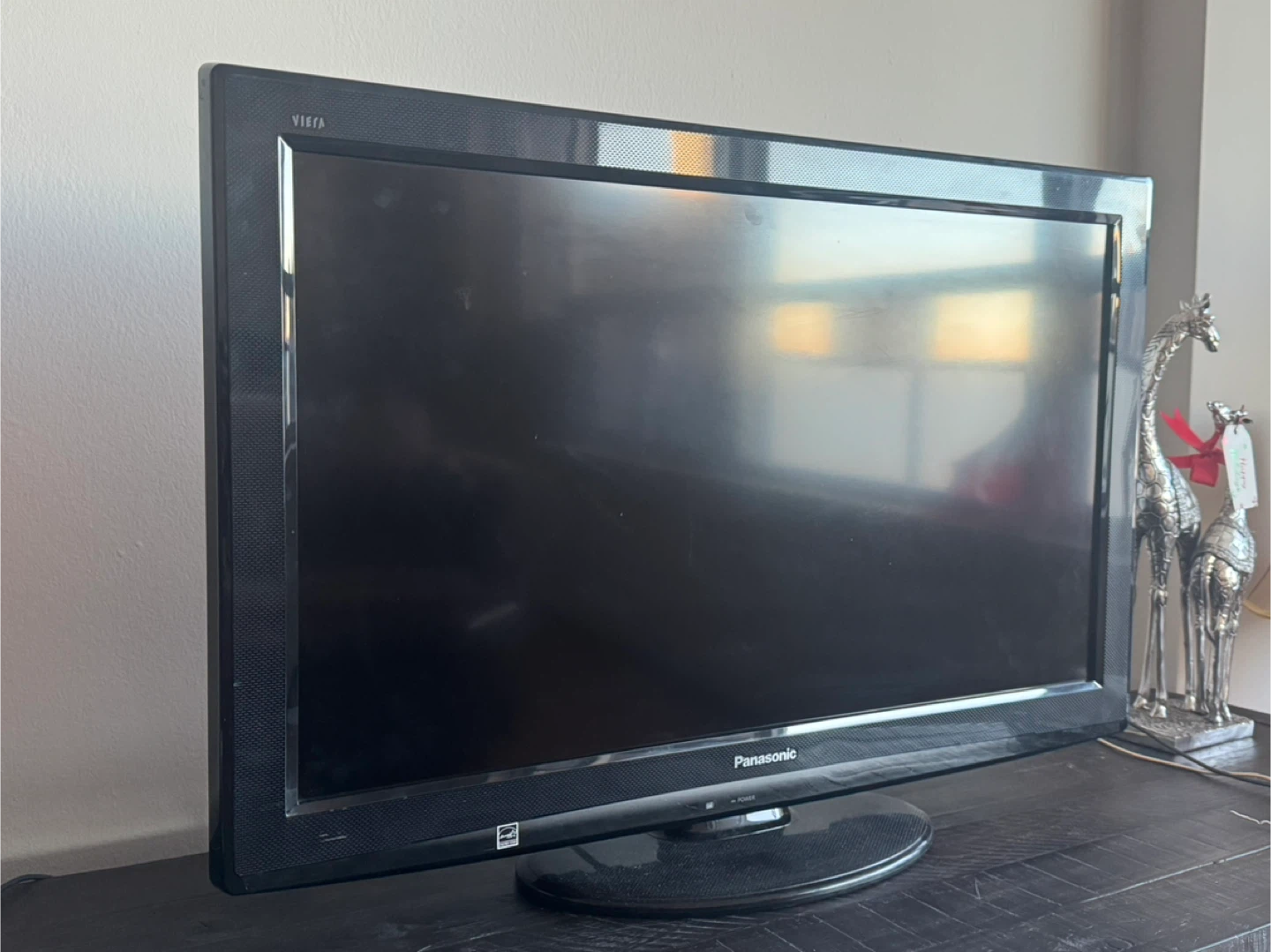 Panasonic Viera TV - photo 2